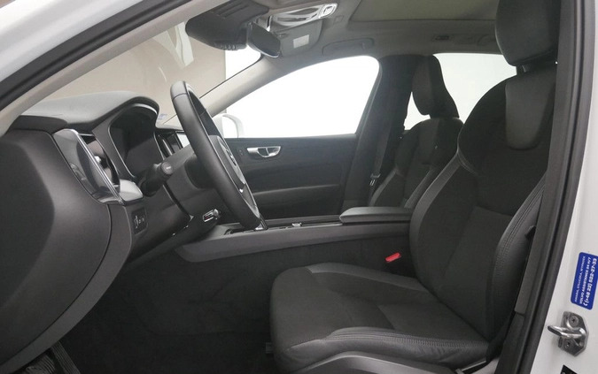 Volvo XC 60 cena 179899 przebieg: 67788, rok produkcji 2020 z Warszawa małe 436